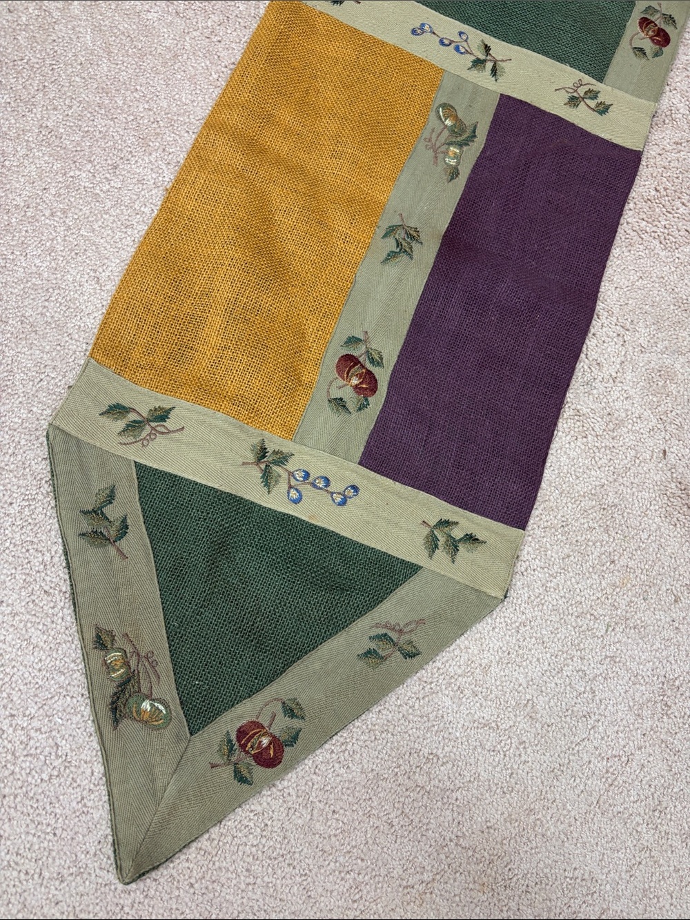 Pier 1 Import Y2K VTG Macintosh Patchwork Burlap Table Runner 14x72 Fall Autumn